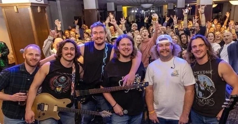 Live music and the World Expo of Beer audience